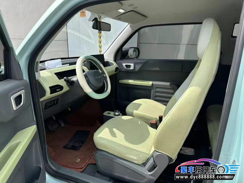 24年吉利熊猫轿车抵押车出售