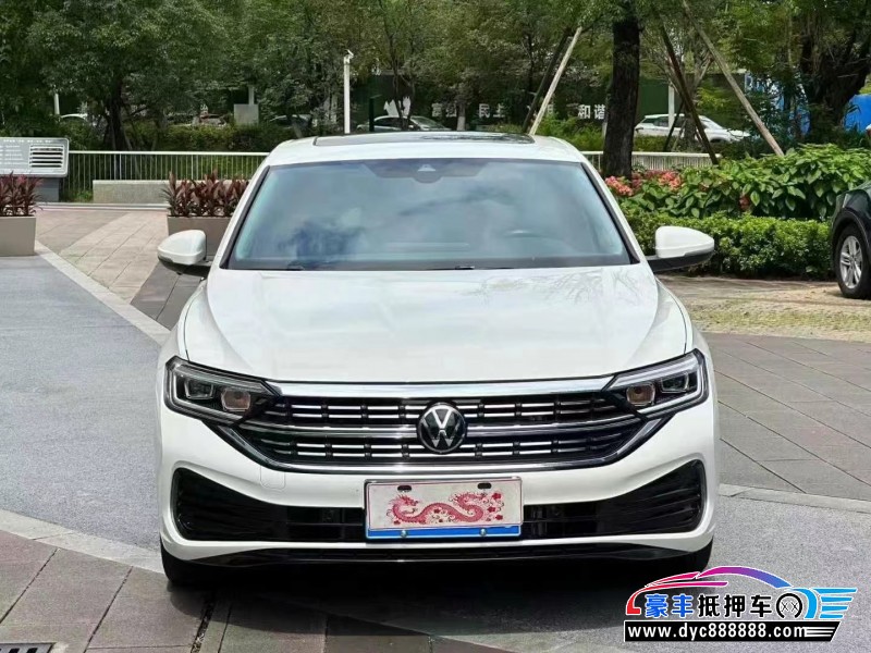 25年大众速腾轿车抵押车出售