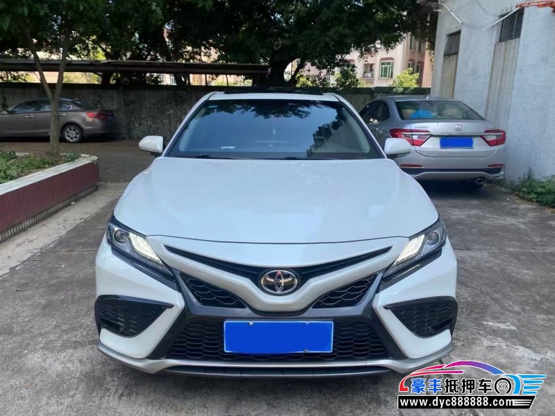 24年丰田凯美瑞轿车抵押车出售