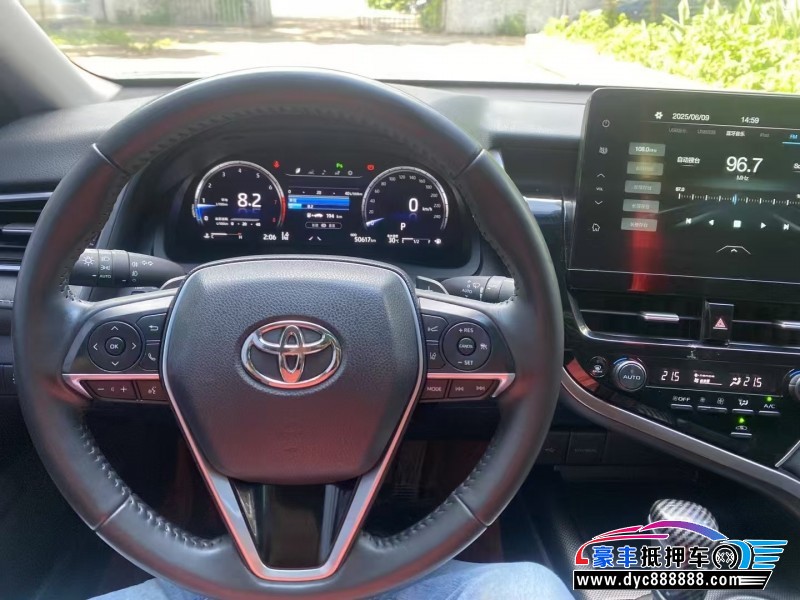 24年丰田凯美瑞轿车抵押车出售