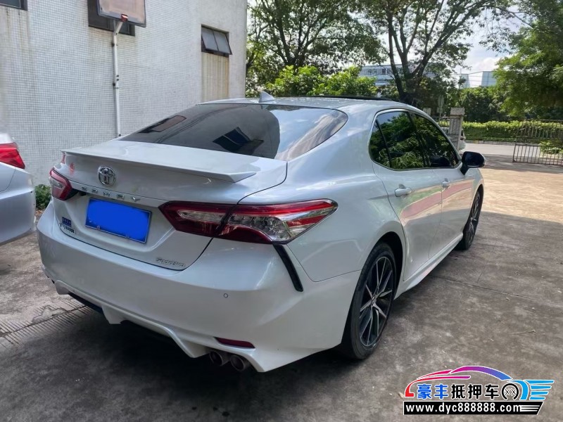 24年丰田凯美瑞轿车抵押车出售