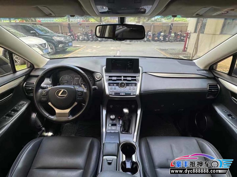 18年雷克萨斯NX轿车抵押车出售