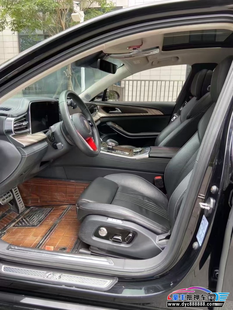 20年红旗H9轿车抵押车出售