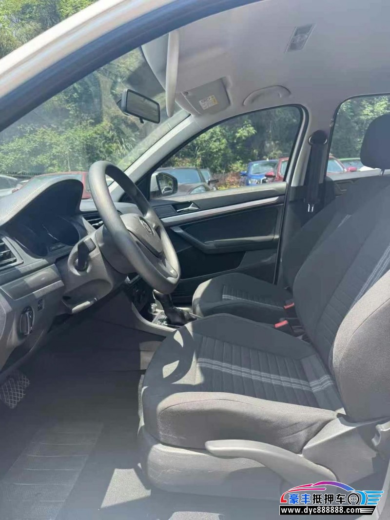 23年大众朗逸轿车抵押车出售