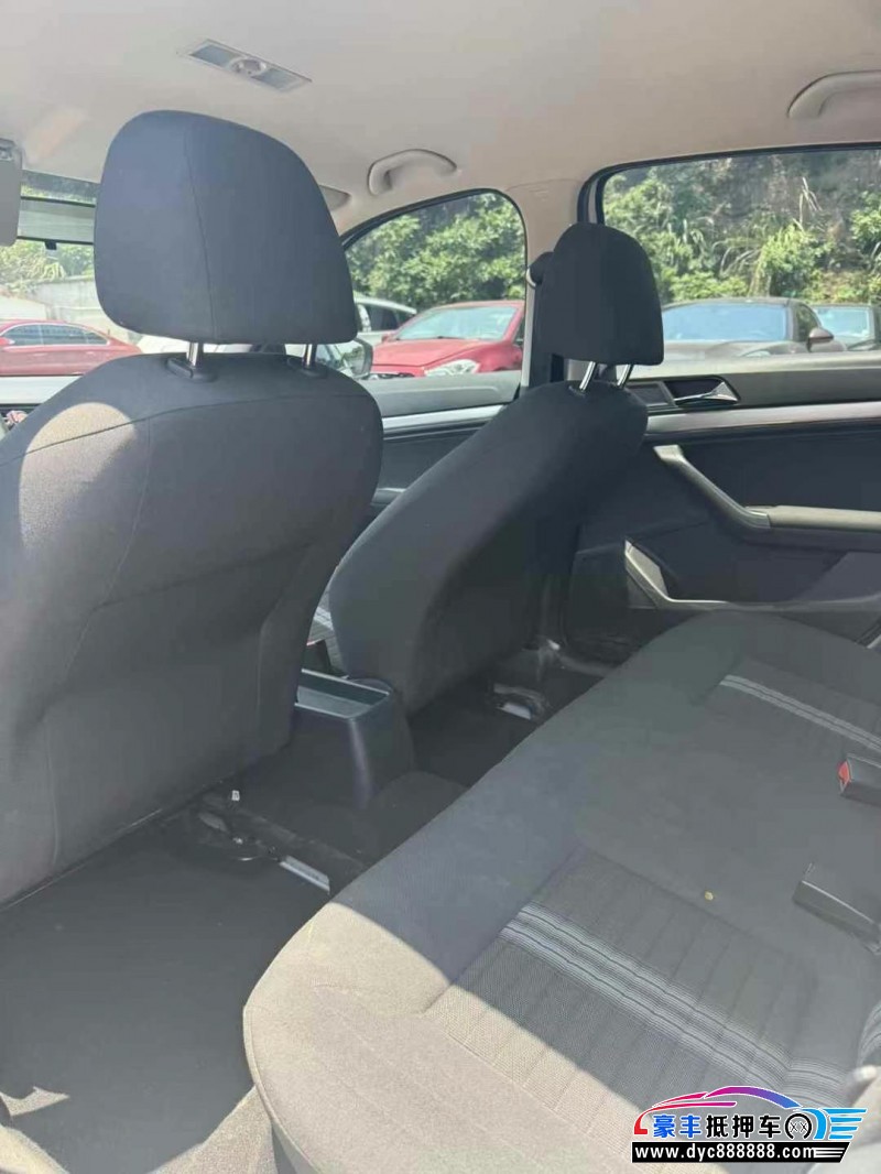 23年大众朗逸轿车抵押车出售