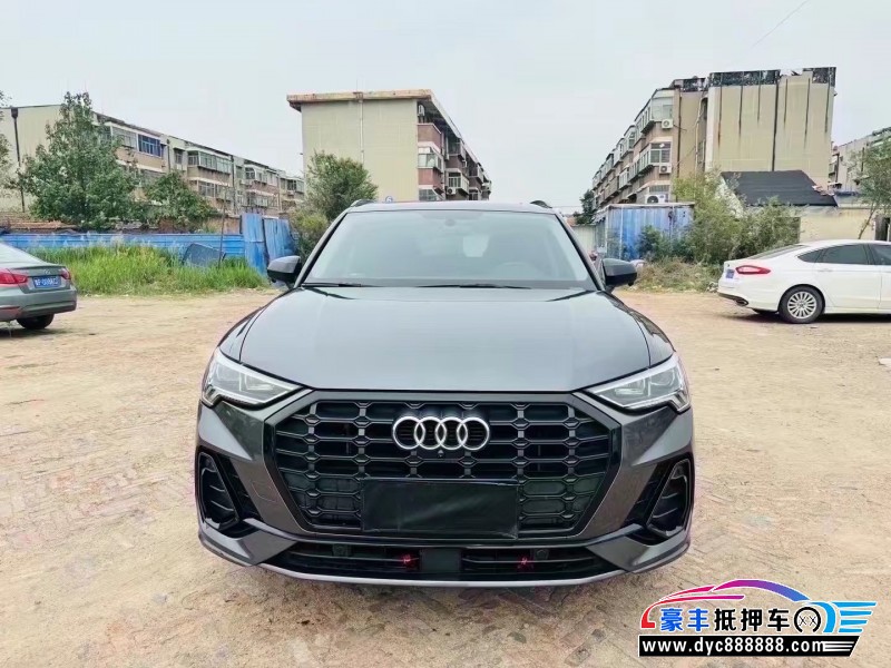 抵押车出售21年奥迪Q3轿车