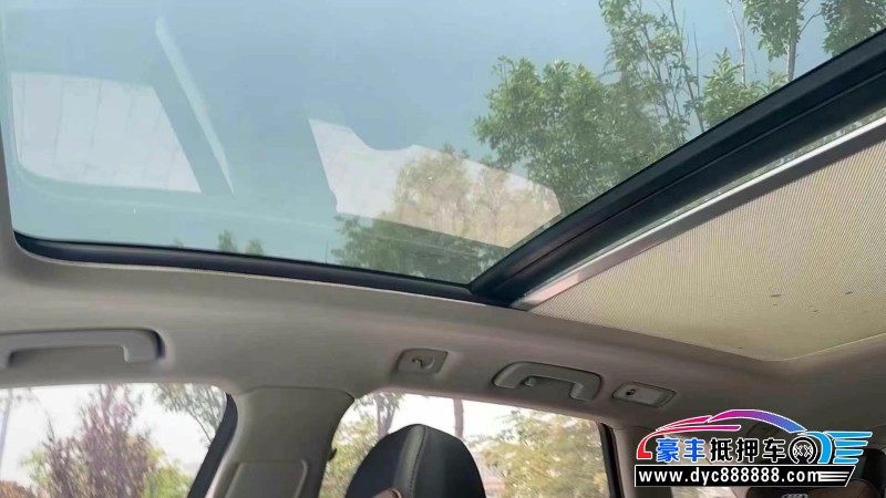 13年奥迪Q5轿车抵押车出售