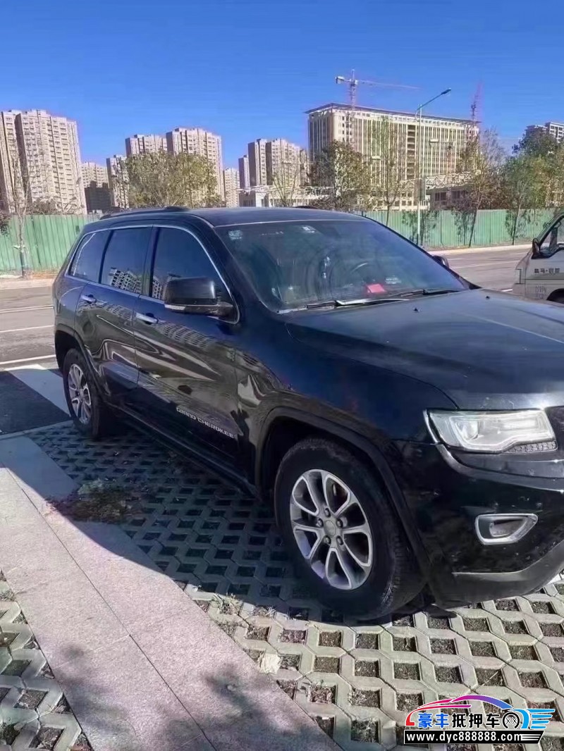 15年Jeep大切诺基(进口)轿车抵押车出售