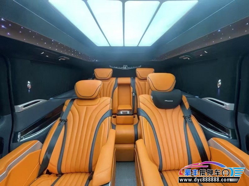 23年奔驰V轿车抵押车出售