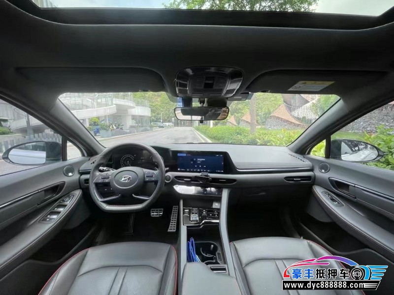 23年现代索纳塔轿车抵押车出售