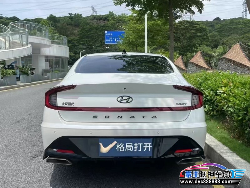 23年现代索纳塔轿车抵押车出售