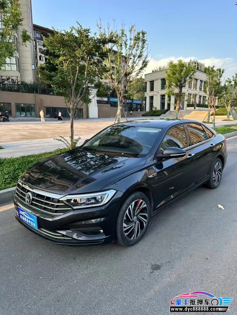 22年大众速腾轿车抵押车出售