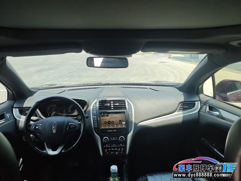 18年林肯MKC轿车抵押车出售