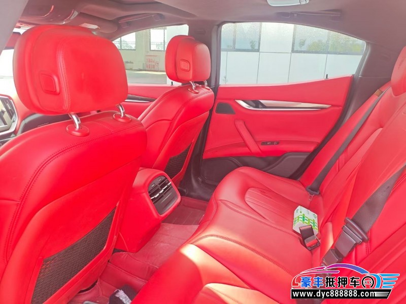 16年玛莎拉蒂Ghibli轿车抵押车出售