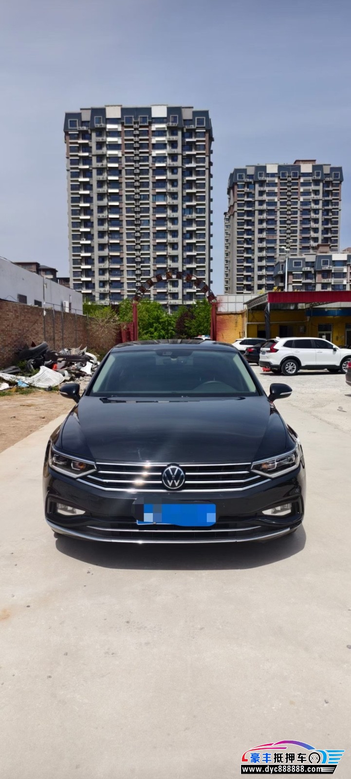 抵押车出售21年大众迈腾轿车