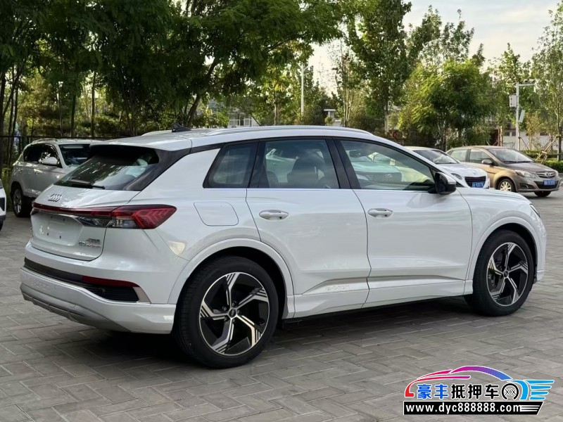 25年奥迪Q4轿车抵押车出售