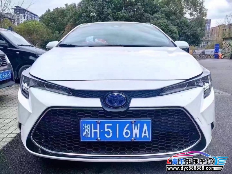 22年丰田雷凌轿车抵押车出售