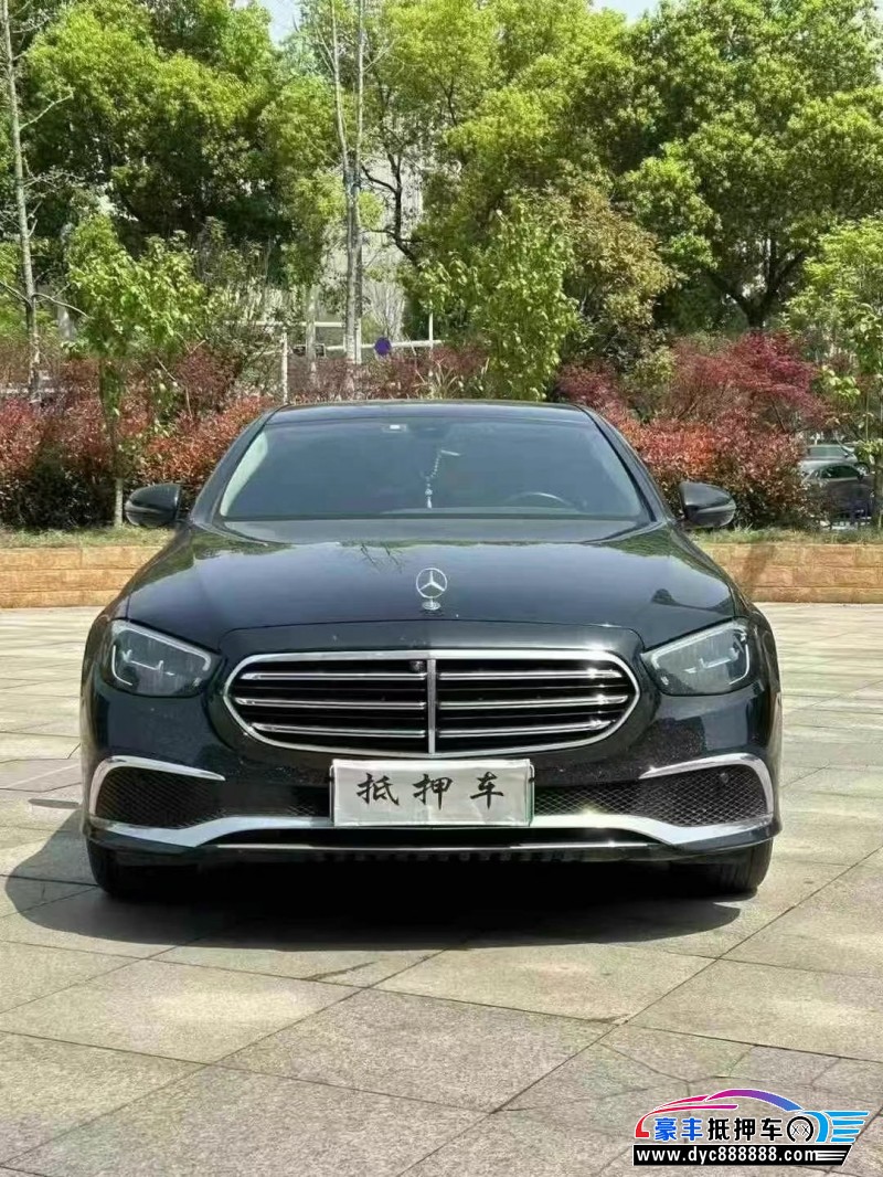 抵押车出售23年奔驰E轿车