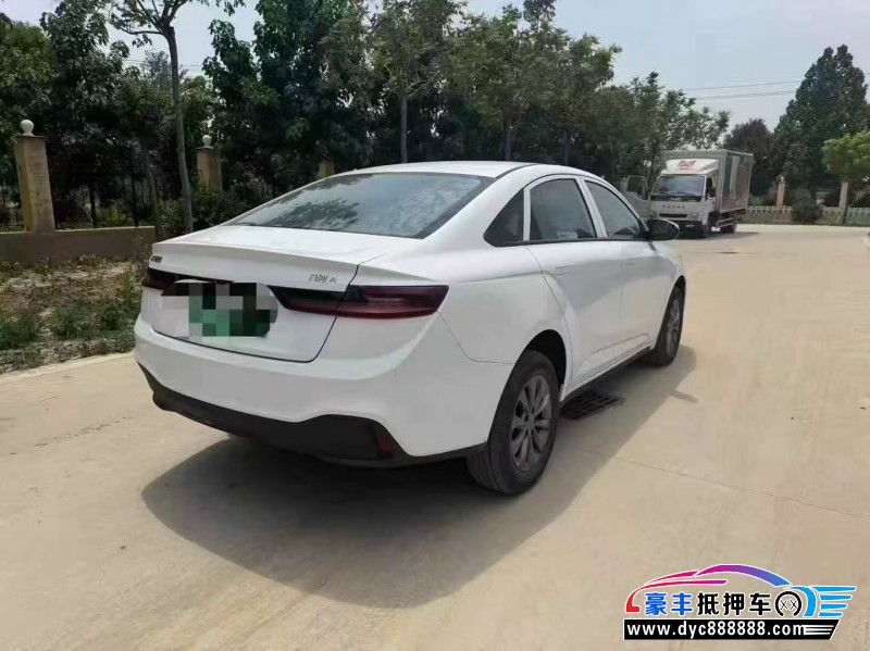 24年吉利几何轿车抵押车出售