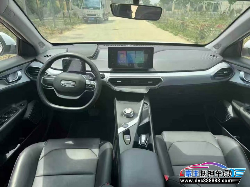 24年吉利几何轿车抵押车出售