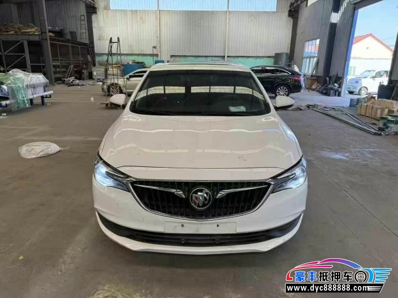 抵押车出售20年别克英朗轿车