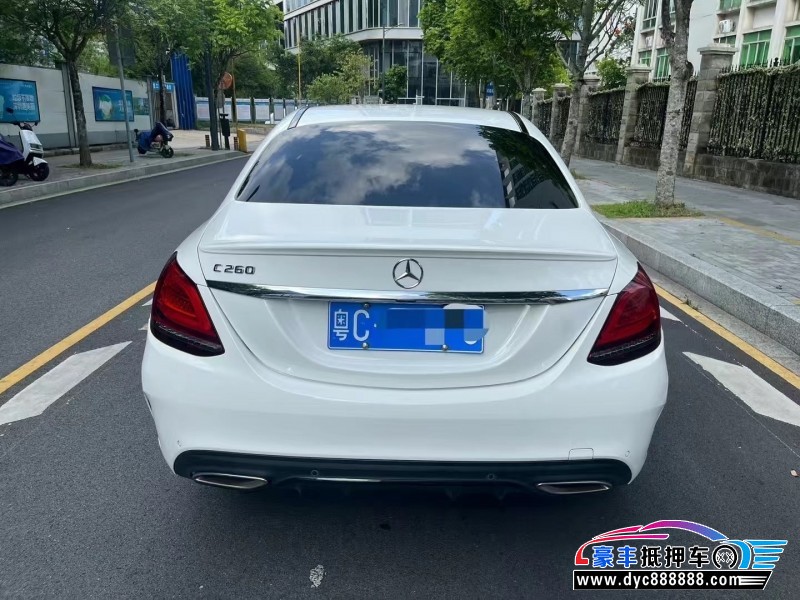 19年奔驰C轿车抵押车出售