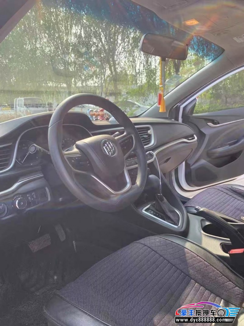 21年别克英朗轿车抵押车出售