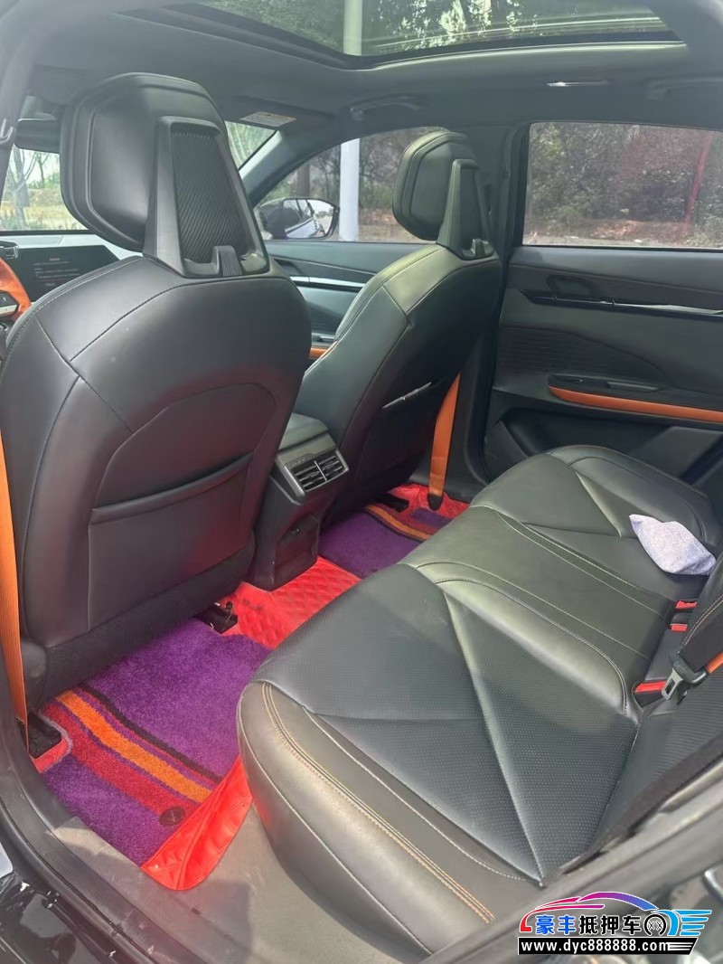 22年长安长安UNI轿车抵押车出售