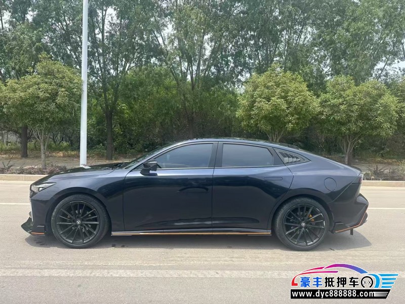 22年长安长安UNI轿车抵押车出售