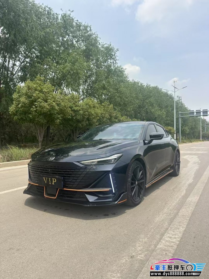 22年长安长安UNI轿车抵押车出售