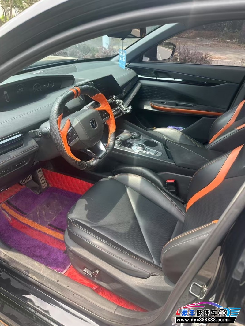 22年长安长安UNI轿车抵押车出售