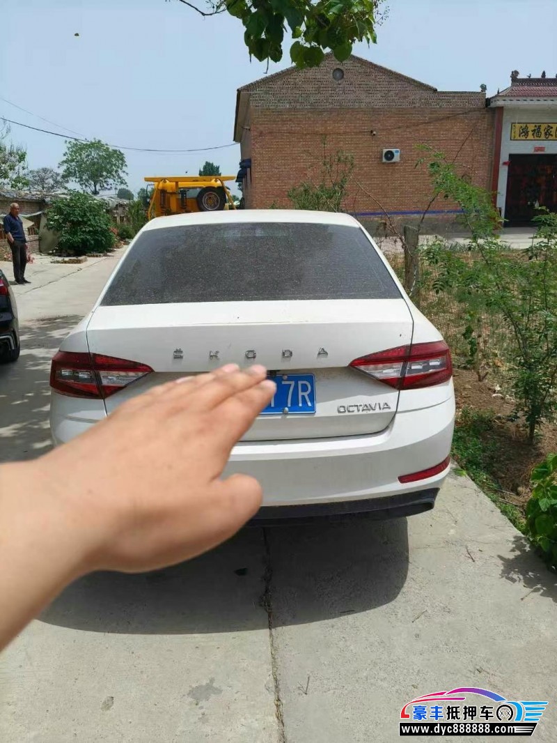 22年斯柯达明锐轿车抵押车出售