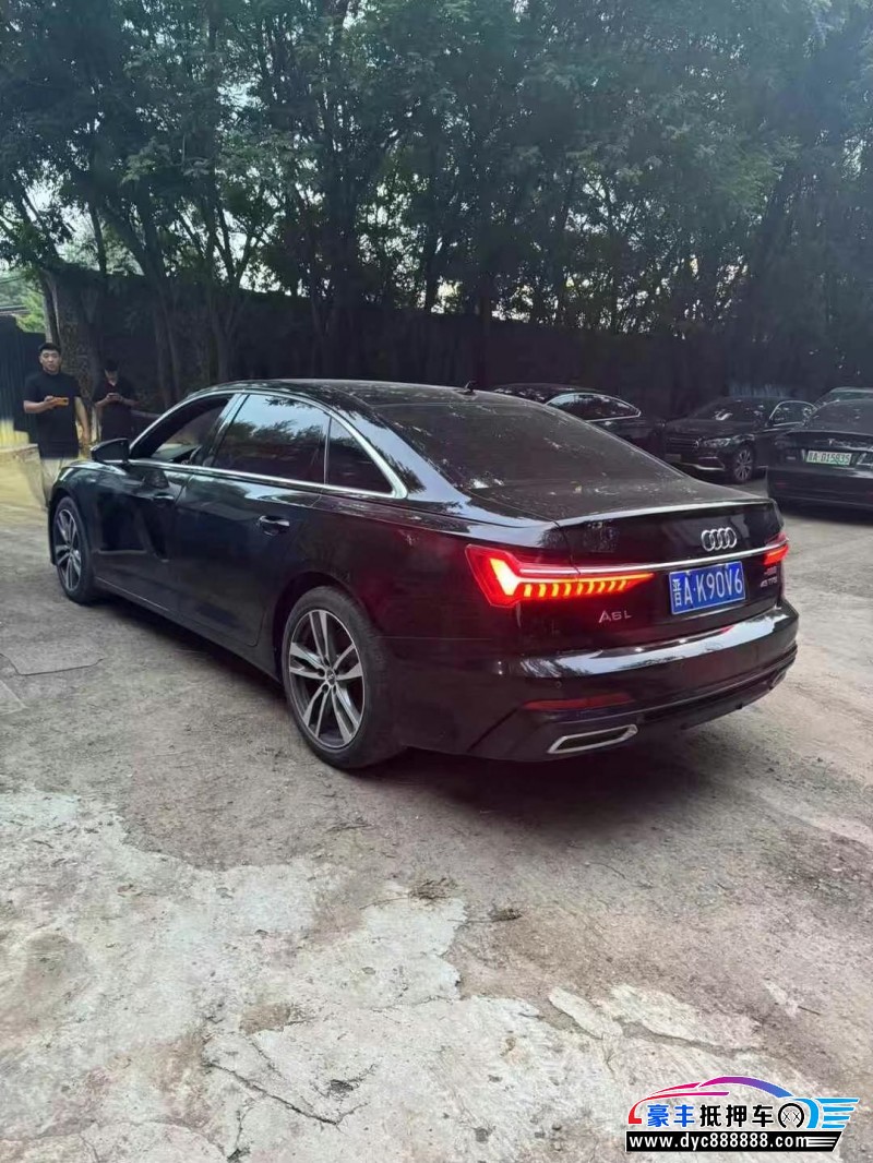 20年奥迪A6轿车抵押车出售