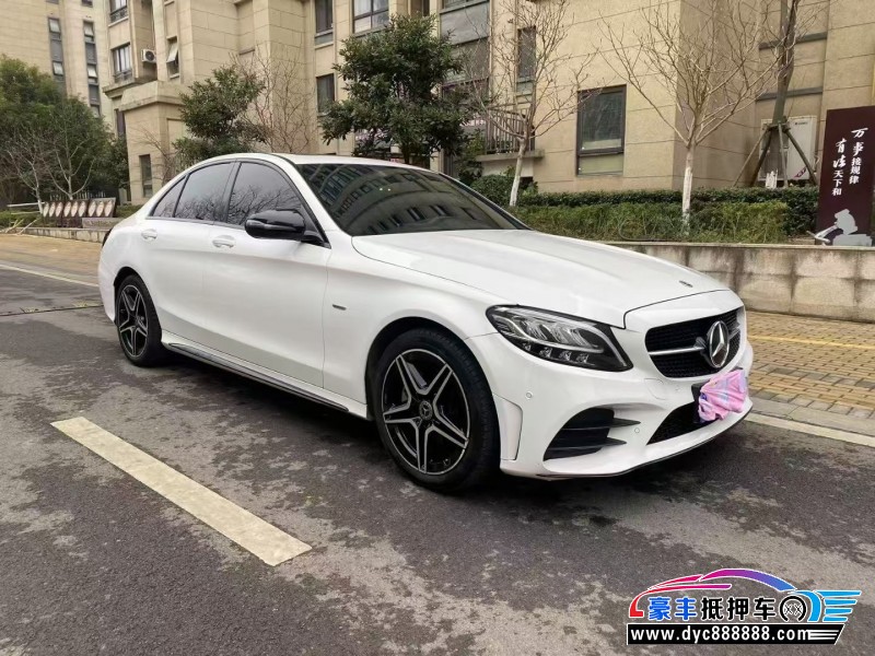 20年奔驰C轿车抵押车出售