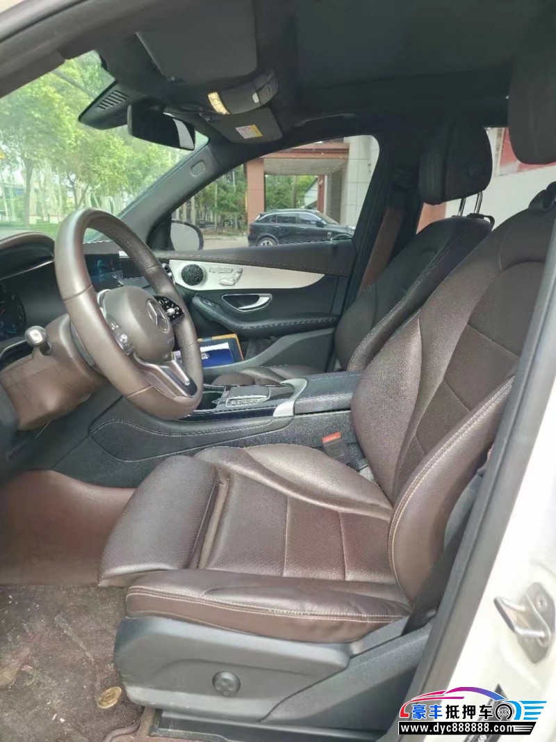 21年奔驰GLCSUV抵押车出售