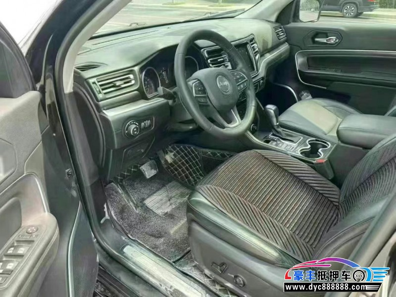 19年Jeep指挥官轿车抵押车出售