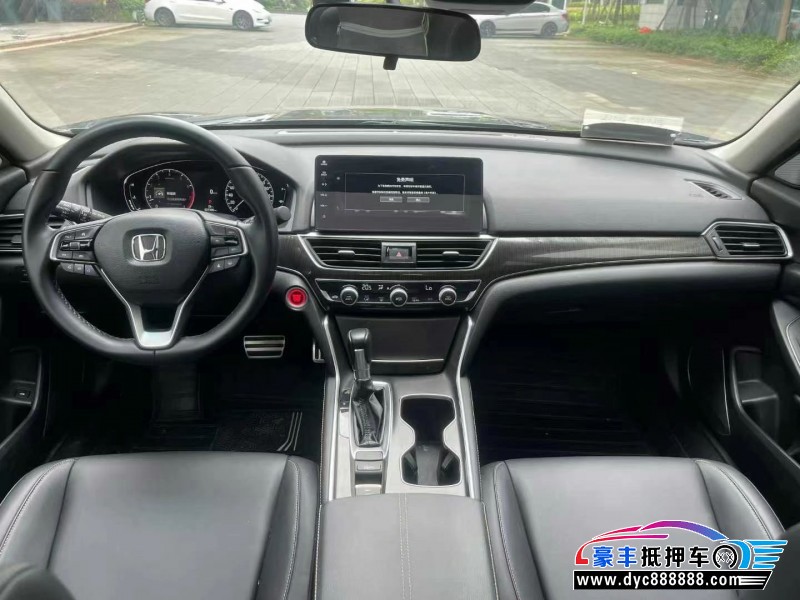 23年本田雅阁轿车抵押车出售