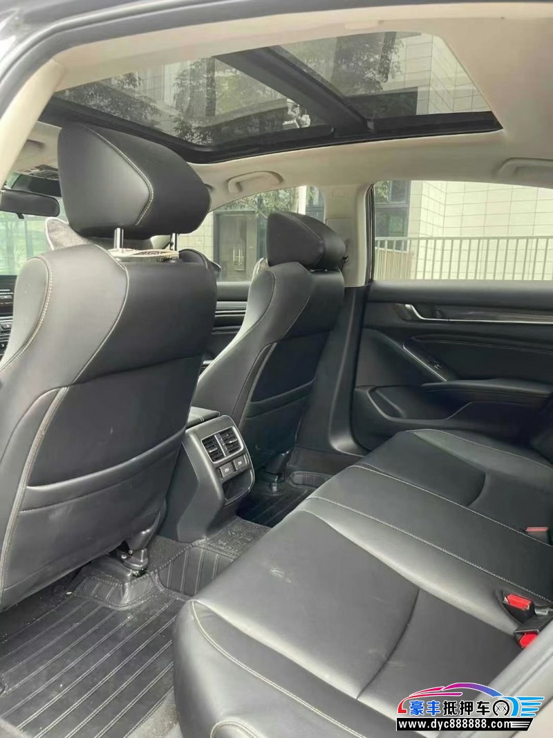 23年本田雅阁轿车抵押车出售