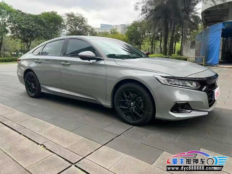 22年本田雅阁轿车抵押车出售