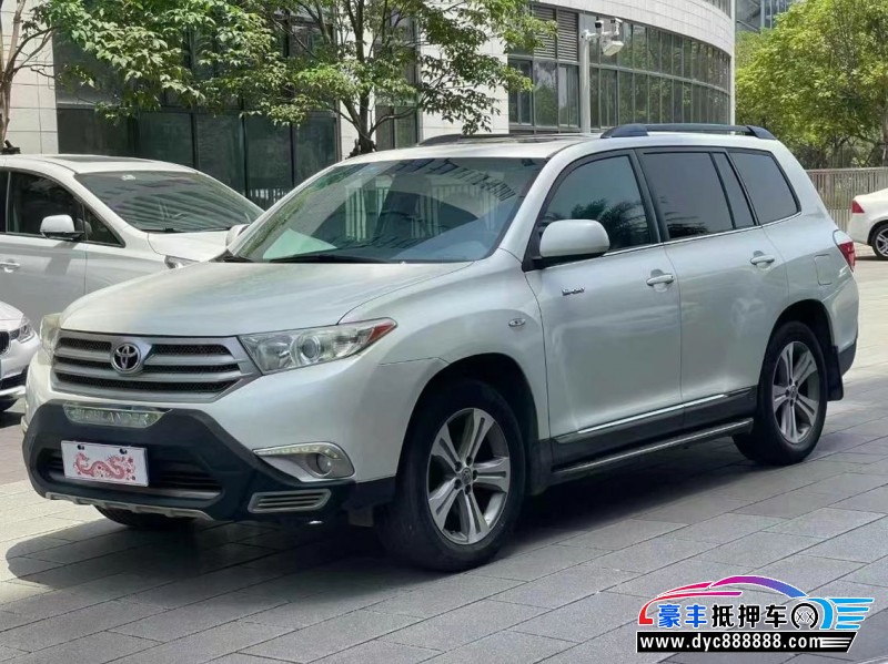 13年丰田汉兰达轿车抵押车出售