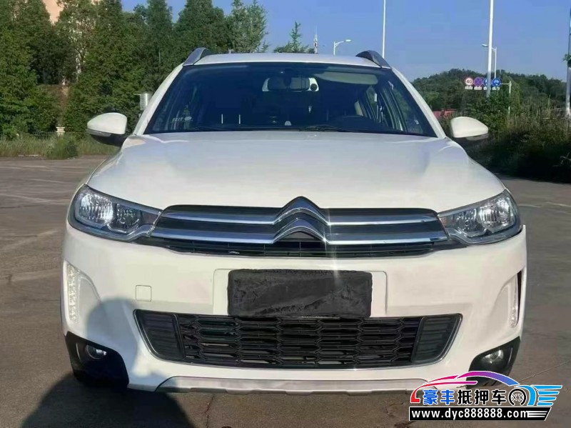 17年雪铁龙C3轿车抵押车出售