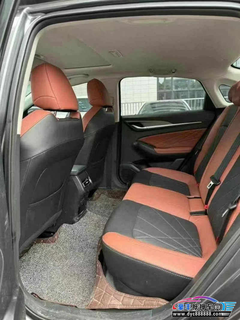 23年长安逸动轿车抵押车出售