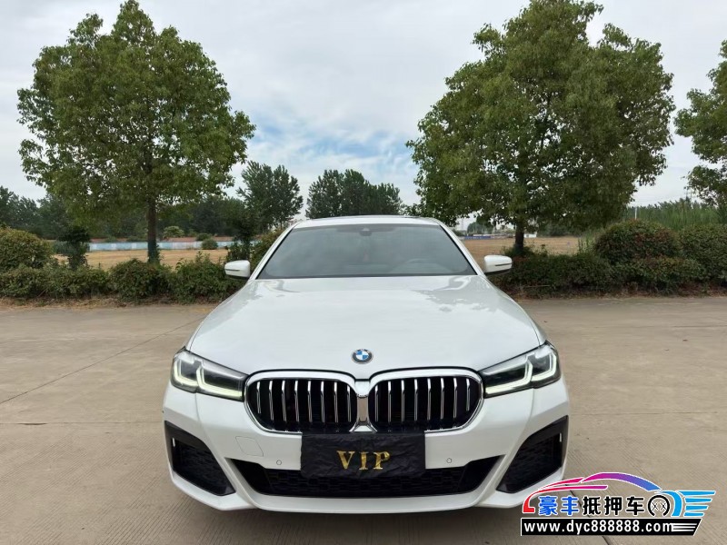 21年宝马5系轿车抵押车出售
