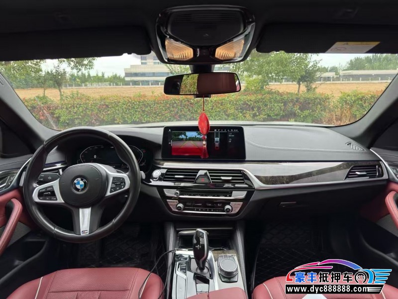 21年宝马5系轿车抵押车出售