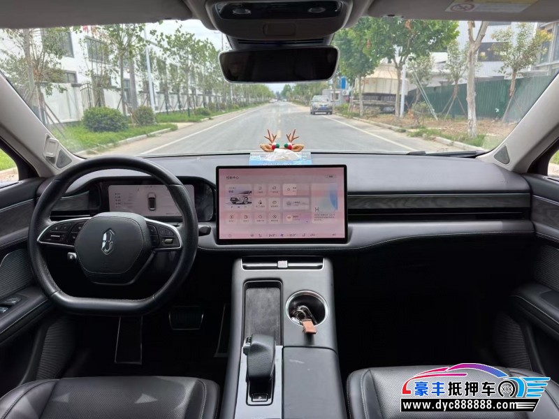 22年华为问界轿车抵押车出售