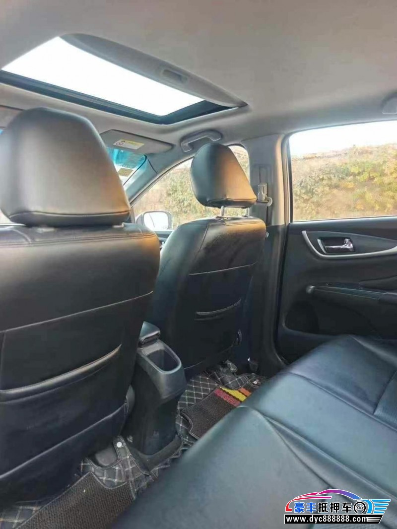 16年本田凌派轿车抵押车出售