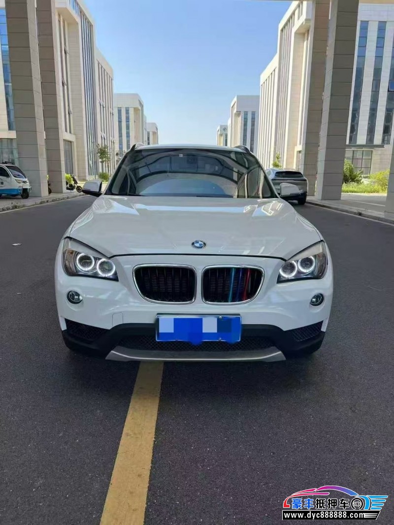 14年宝马X1轿车
