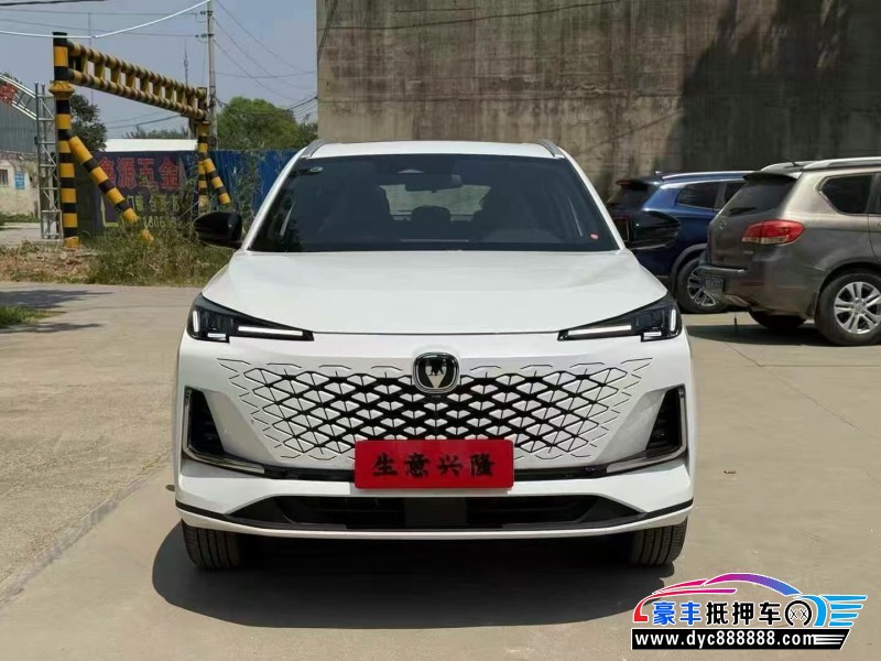 抵押车出售25年长安长安CS55轿车