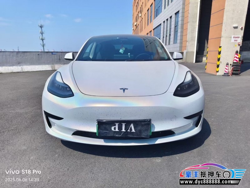 抵押车出售23年特斯拉MODEL 3轿车