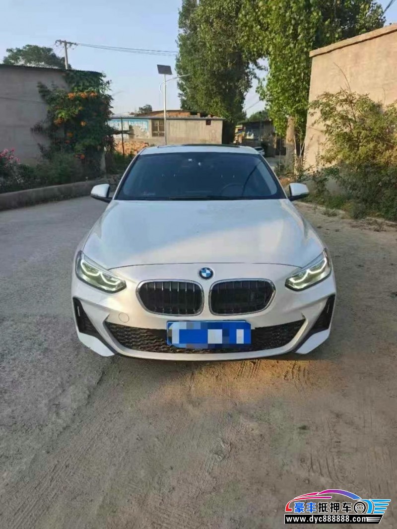 抵押车出售20年宝马1系轿车